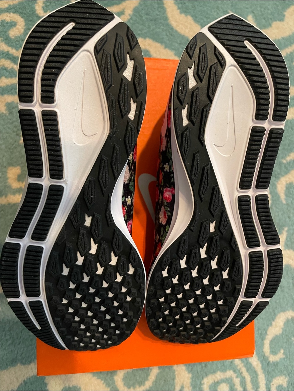 Nike Air ZM Pegasus 36 Shoes Black/Pink/White Sz 6Y - Picture 3 of 6